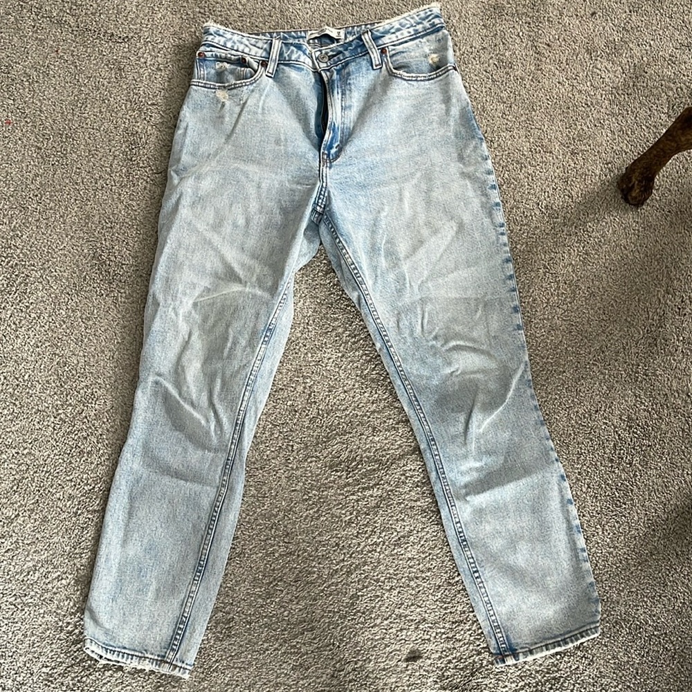 High rise skinny , curve love size 28!